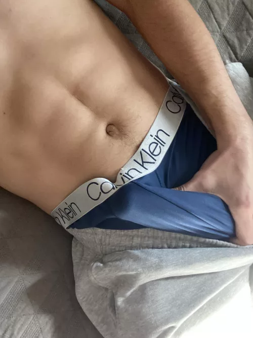 Hard to keep it in by DiscoDoorknob