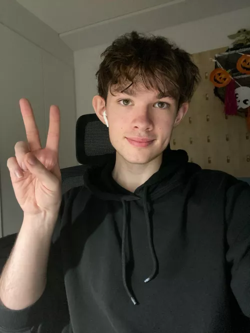 Have a great week, boys! by Spielknabe