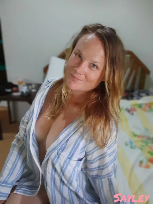 Imagine it's your shirt I've got on by Sayleywayley