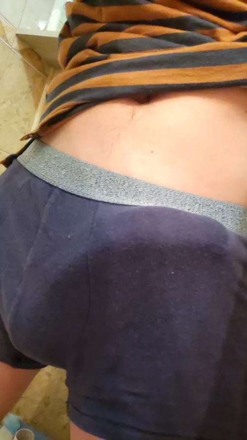 It wants to get out, can someone free it? by burn_acc227