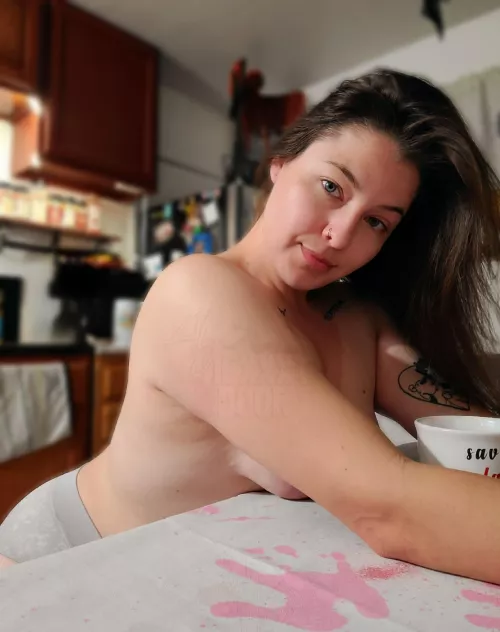 It's the innocent ones you gotta look out for ;) @alybgoode by alynexxxtdoor