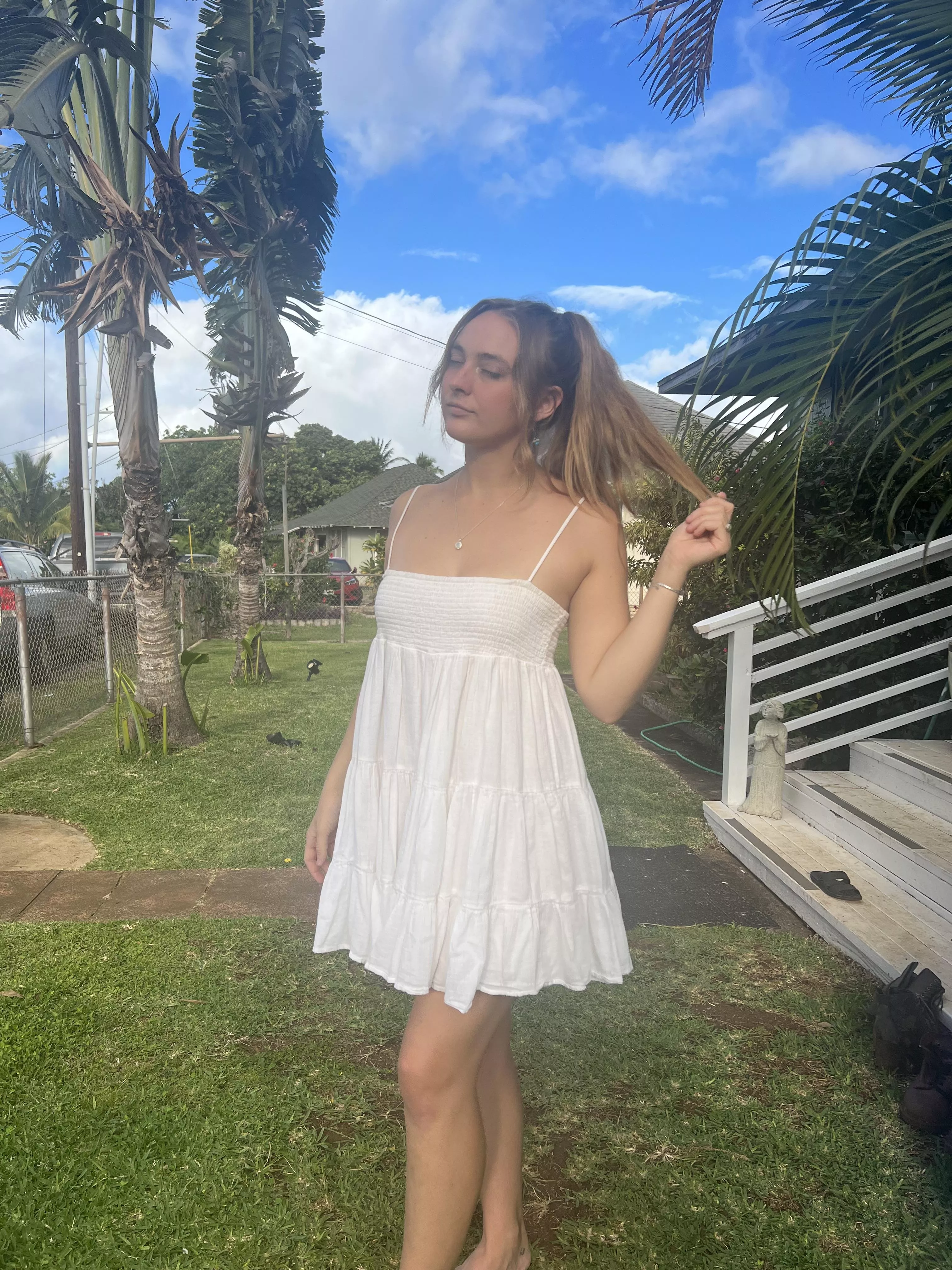 IUTR Cute babe posted by AriaRays