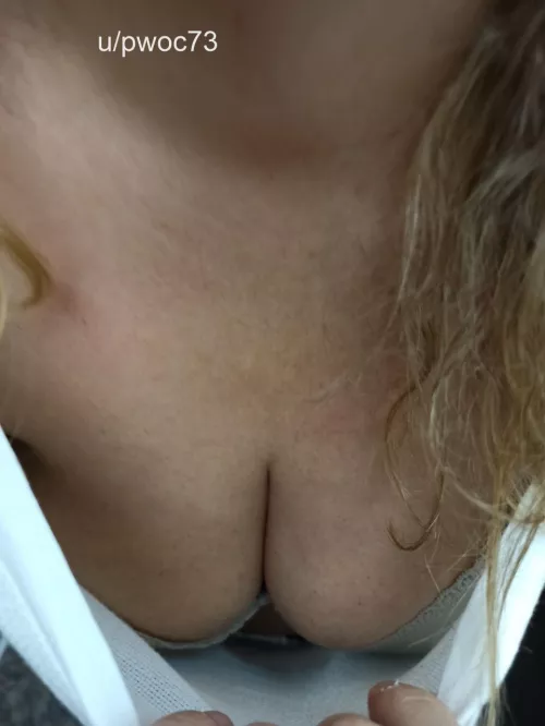 Lean on the balcony! by pwoc73