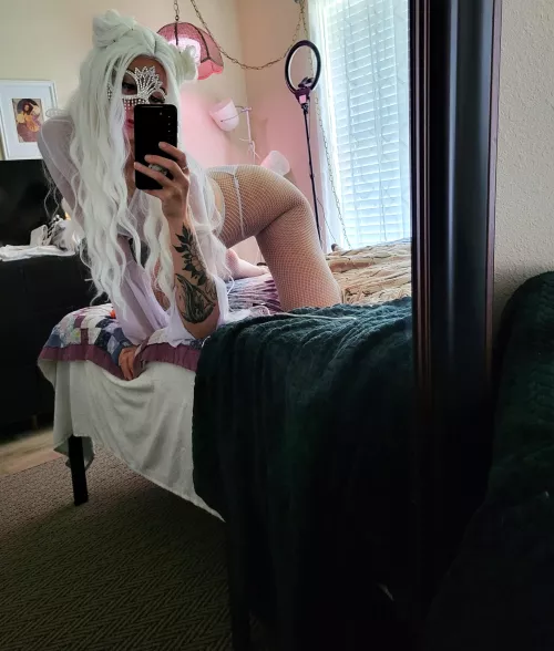 Mirror shot so I can watch you hit it from the back by sashamioski