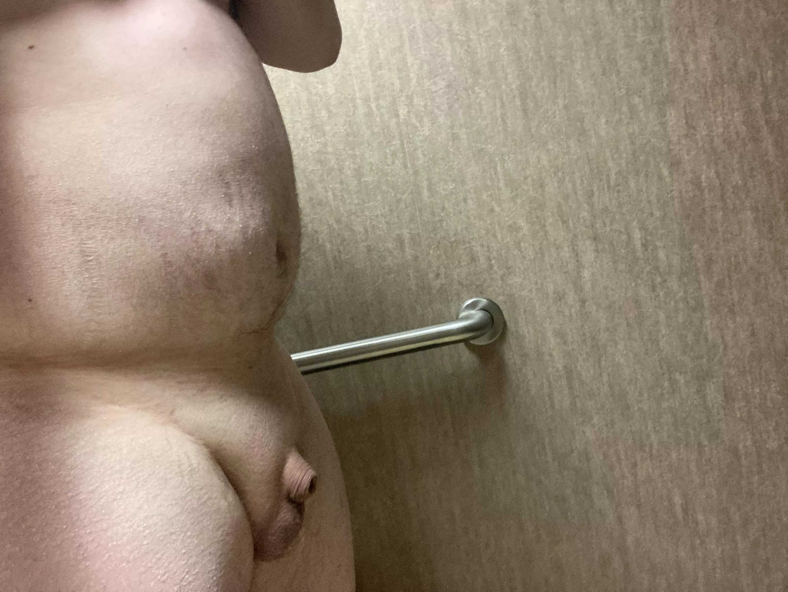 Someone’s a little sleepy posted by Easy_Platypus_1913