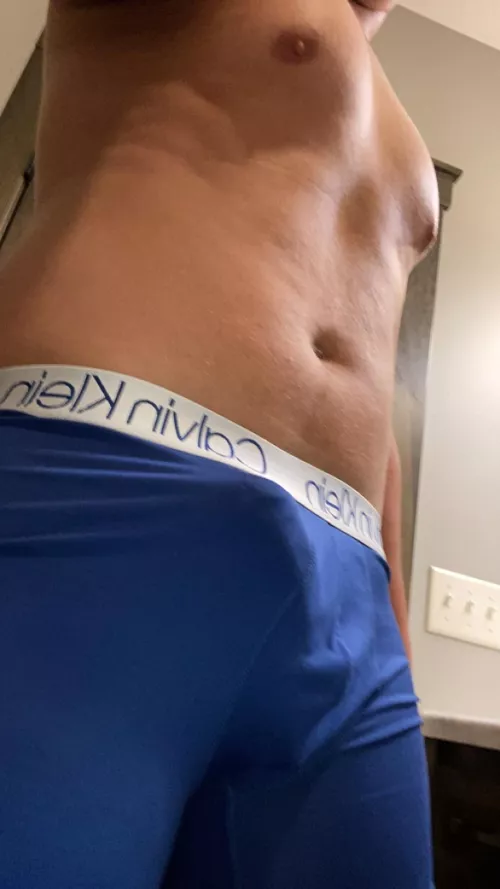 Who wants to make me hard? by Shakinbacon02