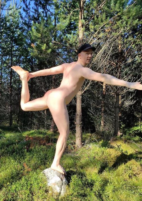 Afternoon stretches by Wildnorthhiker