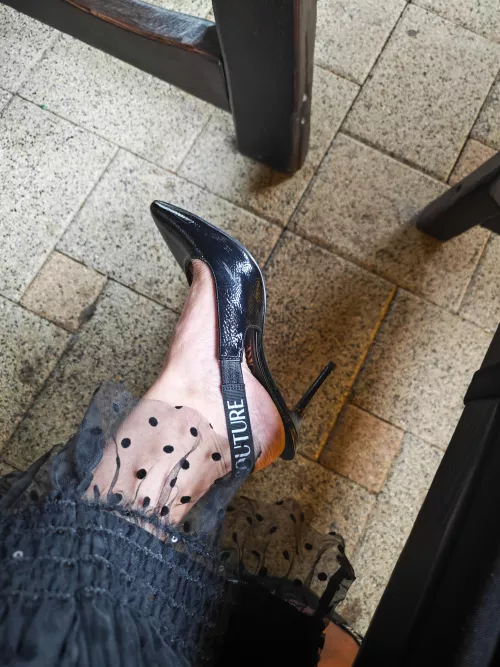 Black magic! by onlyfancyfeet7