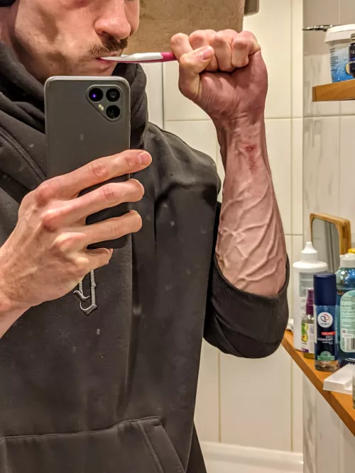 *brushes teeth vigorously* by bookehuck