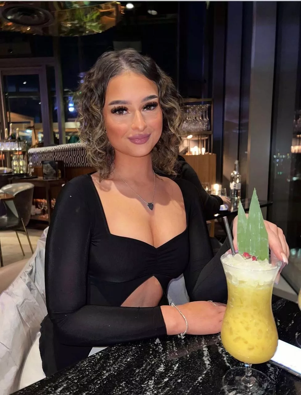 Do I look like your classy dream date? posted by Any-Atmosphere-818