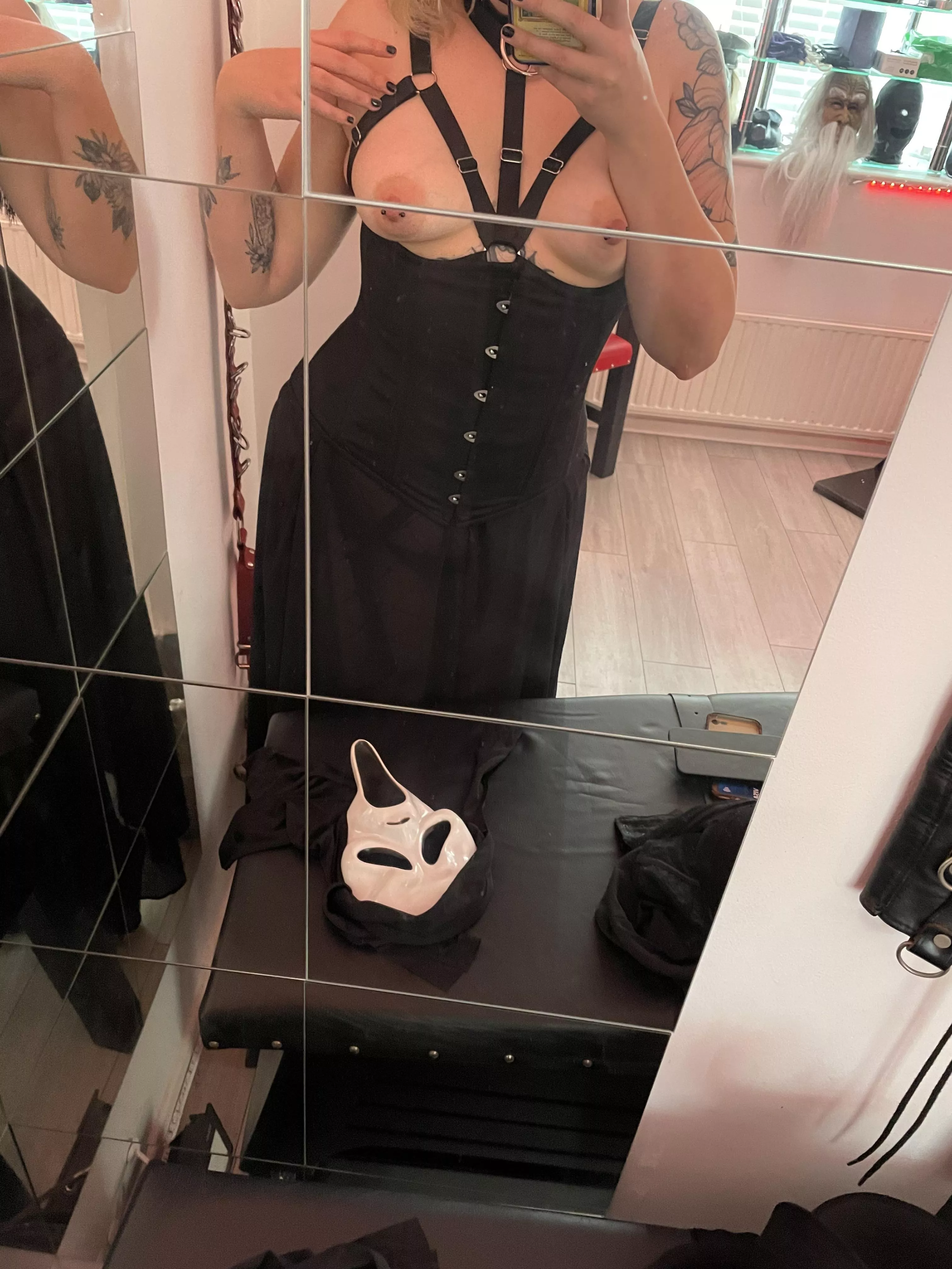 Ghost face deffo has nipple piercings posted by AmethystQ