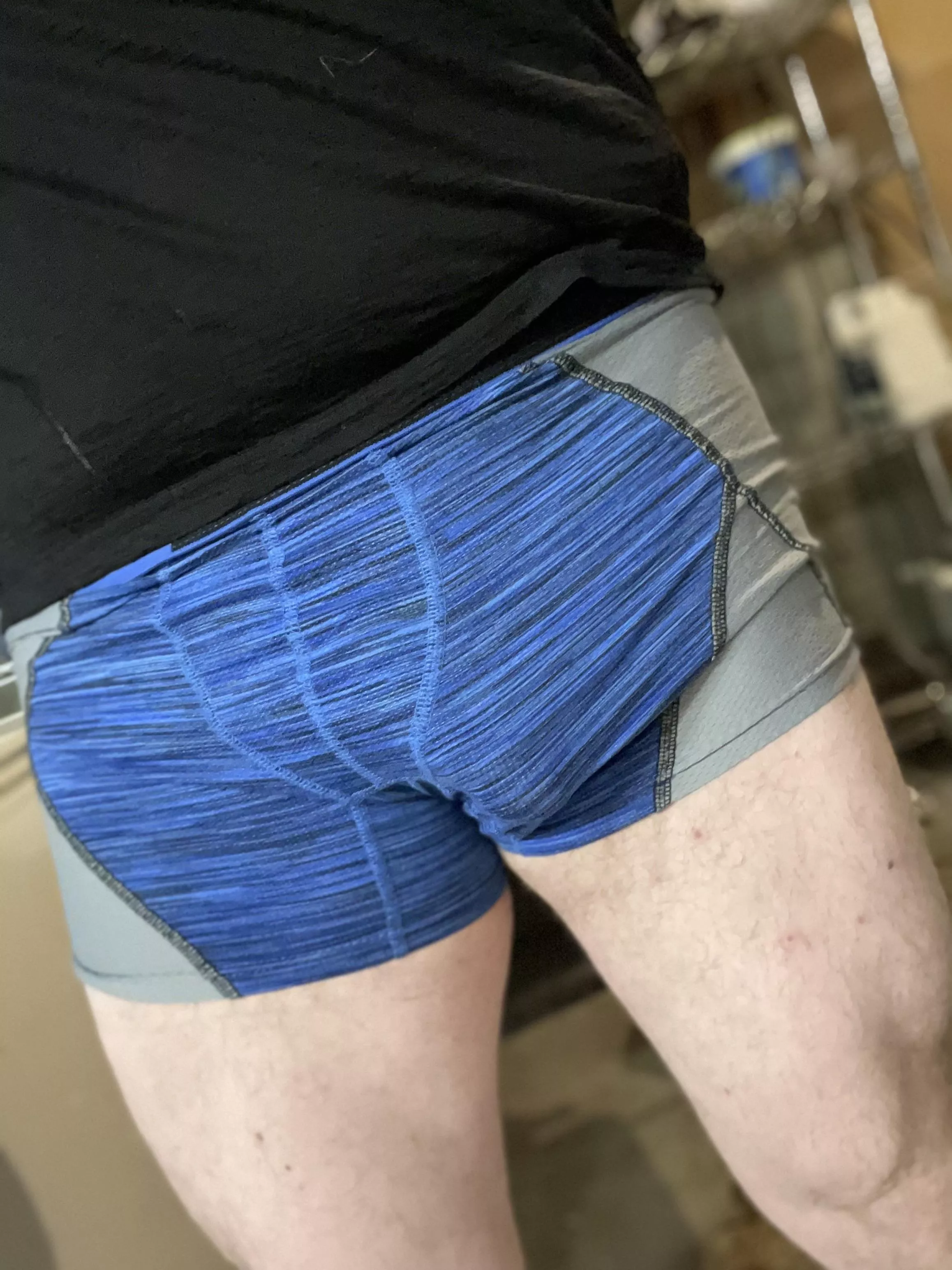 Hello, all! I hope everyone is well. Can you see my outline? posted by ASelfishBump