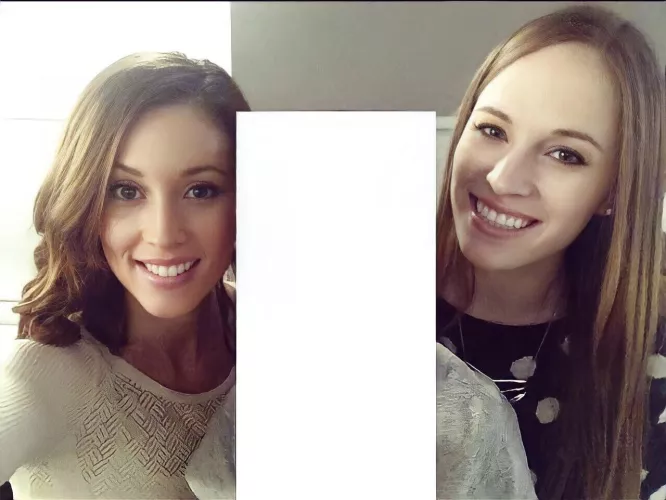 Left, right, or sandwich? by bonnner2