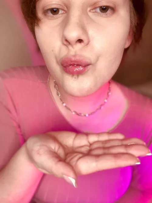 Lick this lovely juice from my palm [oc] by Mistress_Di