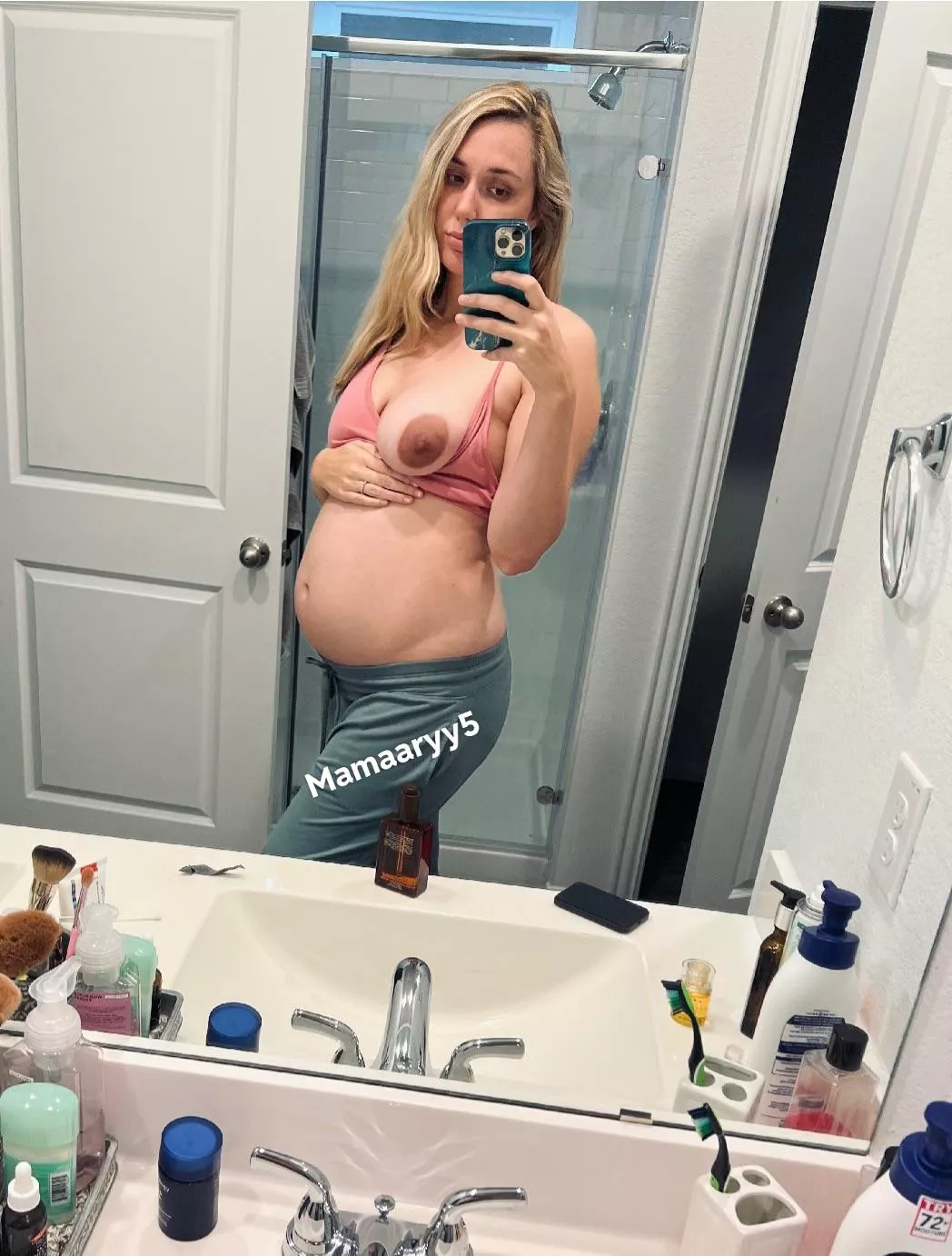 Like the titty pop? posted by mamaaryy5