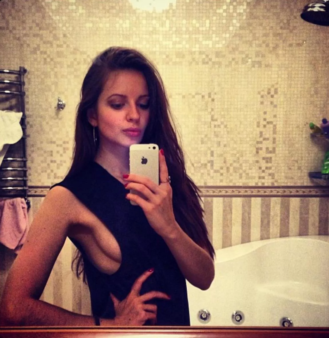 They just wanted to exit my dress posted by Lucky-Bad-8297