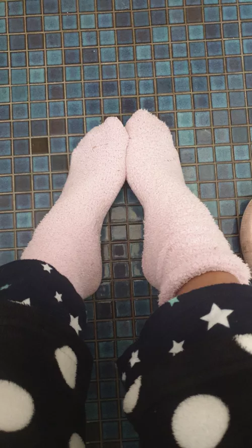 Today's fluffy combo🖤 by Hot_Contribution5335