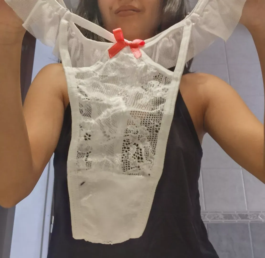 Would you wear mommy's panties? by -sweet_isa