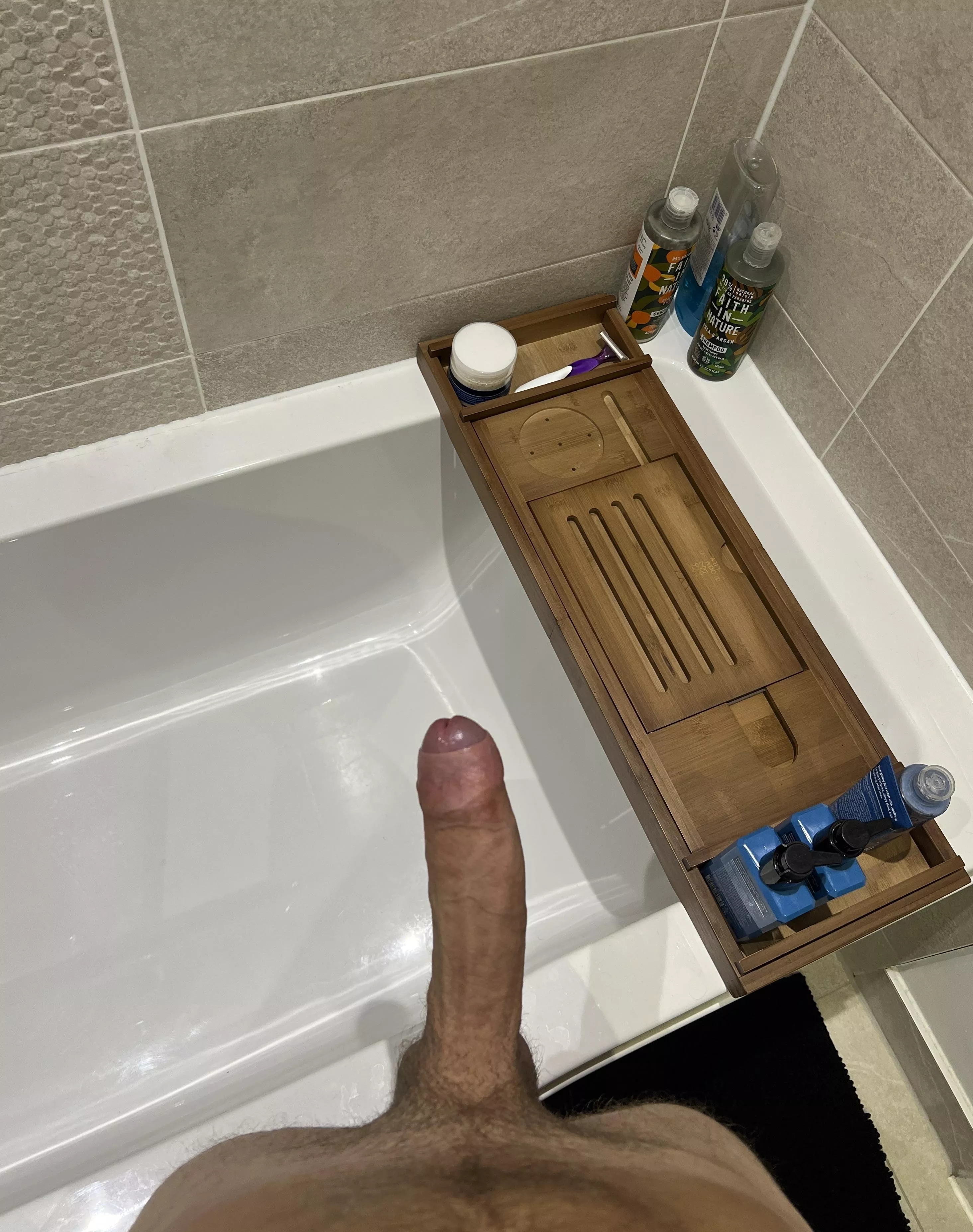 Damn I got really excited by this bath! Who wants to join me? posted by 1dollarscratchy