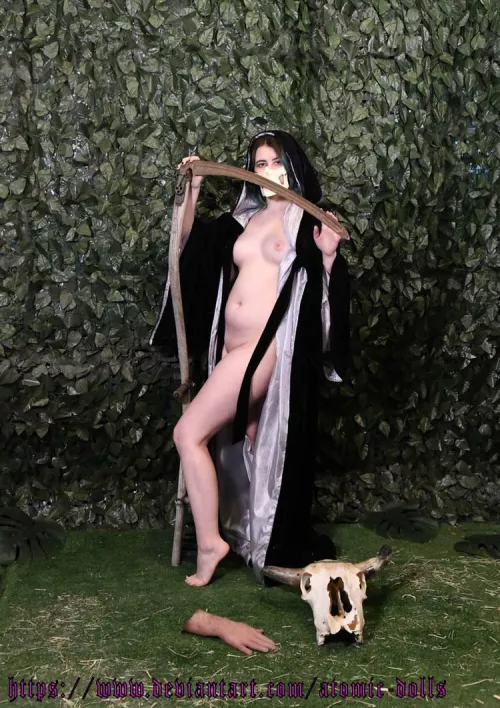 Death maiden by Atomic_Dolls