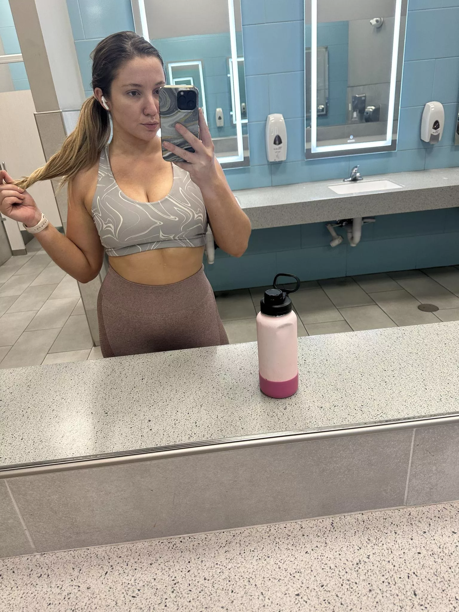 Gym cropy 🥰 posted by Scutiferorm