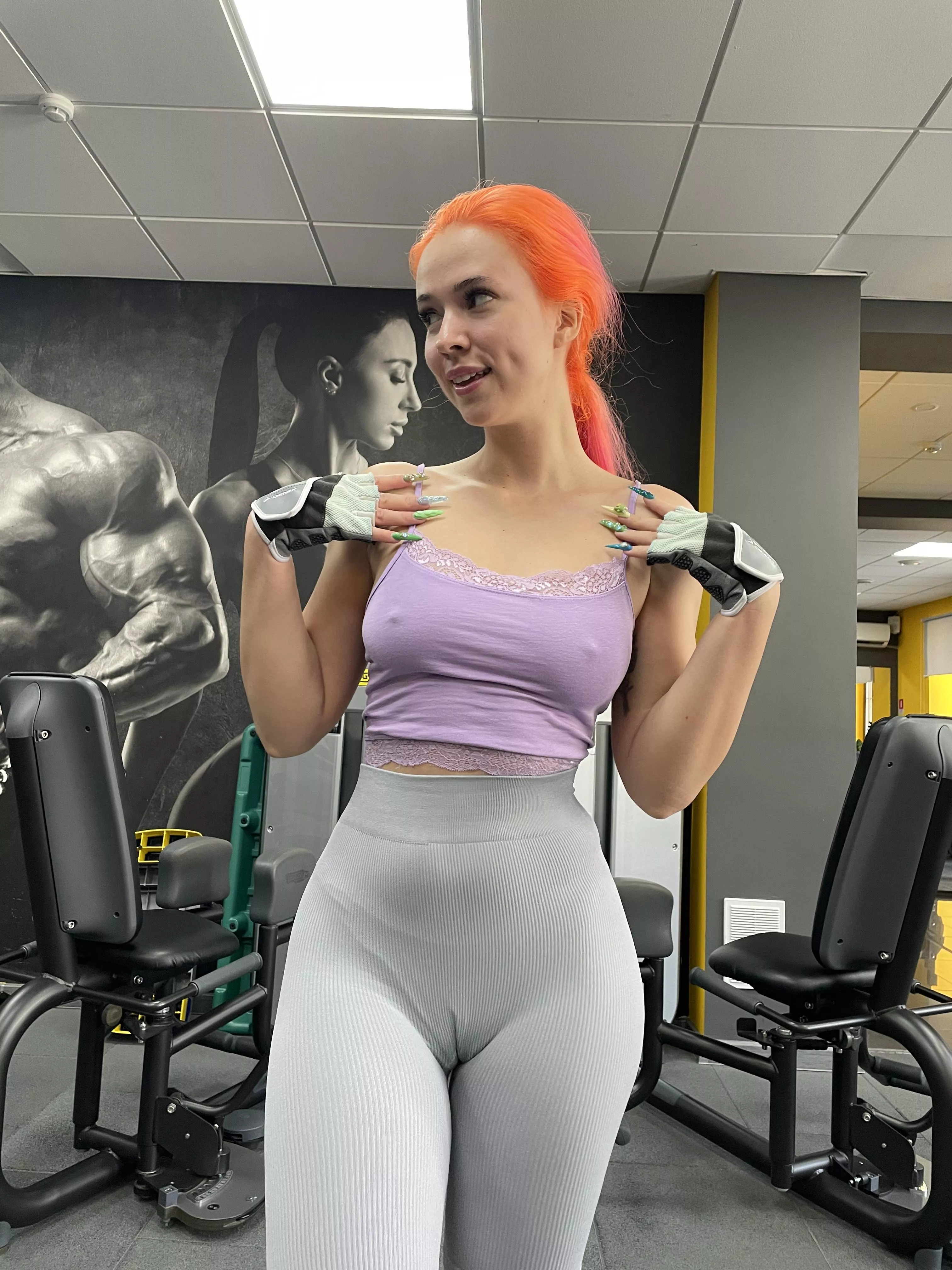 I love being sexy in gym posted by CharmingMistress