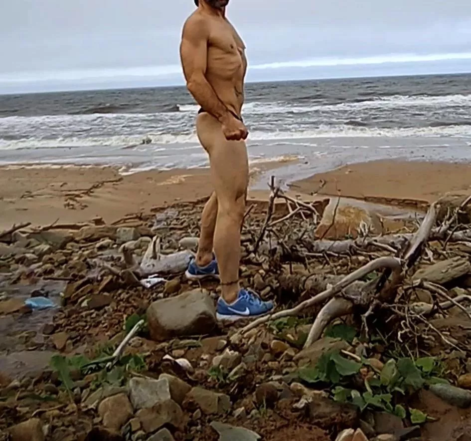 Posting for you guys is a pleasure posted by DerangeR14