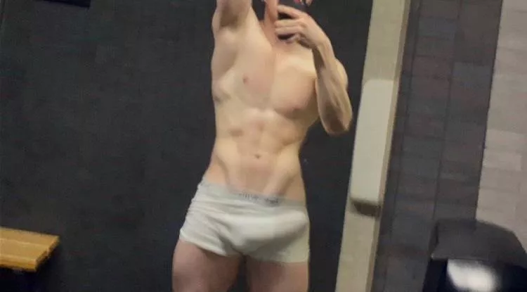 So horny after a swim posted by good_lookingloser