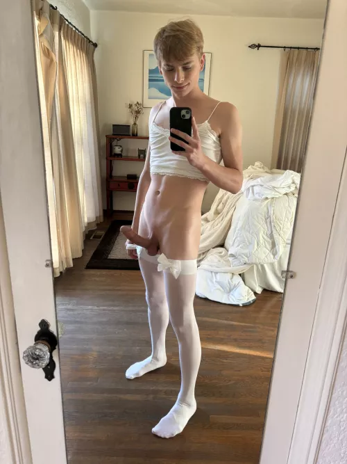 That femboy feeling 🤘🏻 by appalachian_hatachi