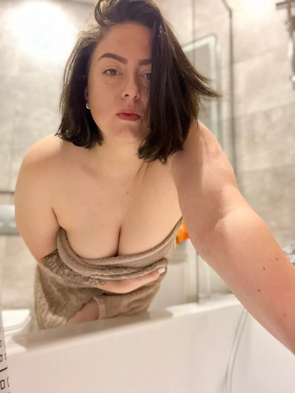 would you take shower with me? posted by Kate_lul