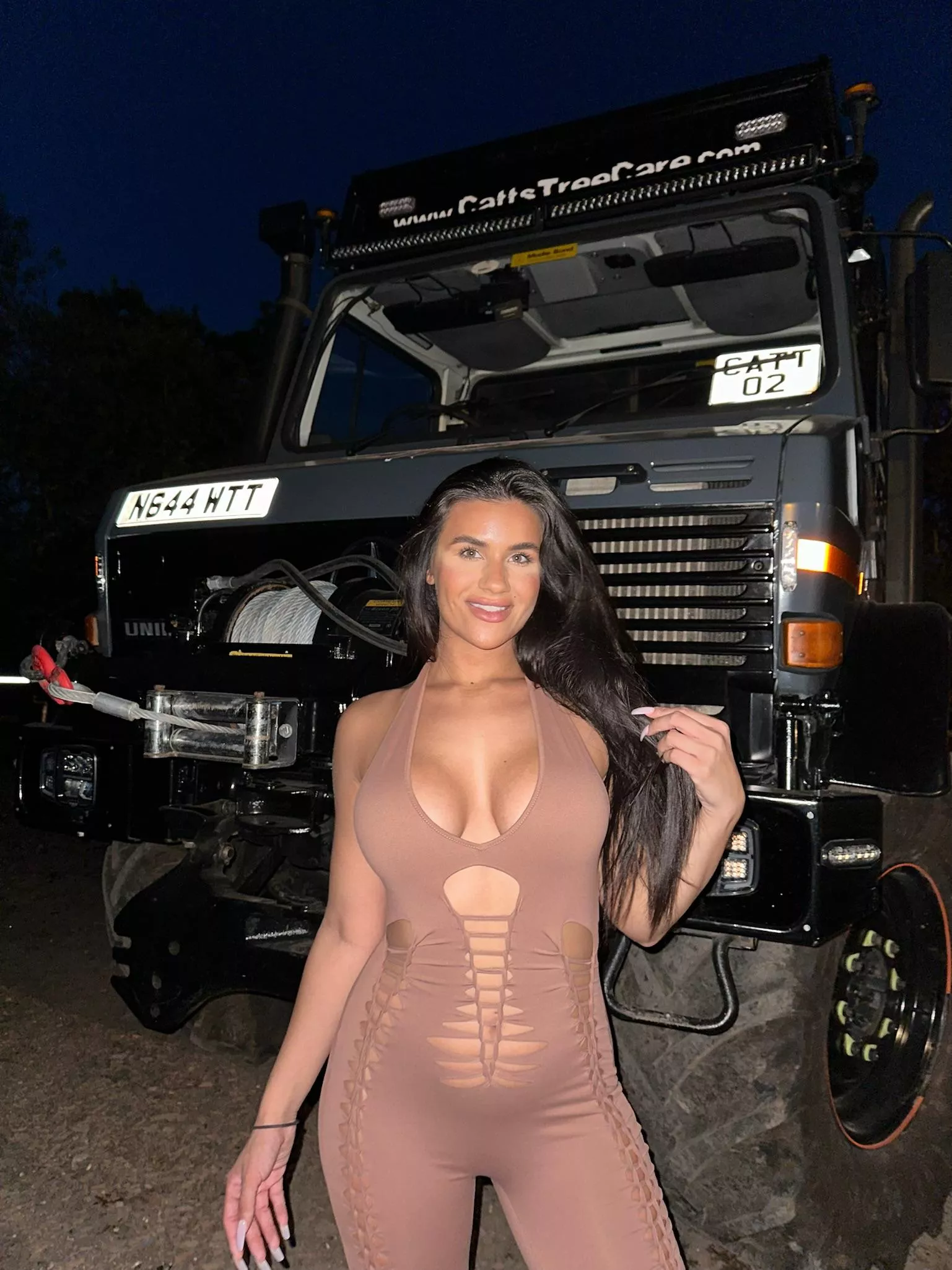 you wanna fuck the farmers daughter? posted by x-heather30-x