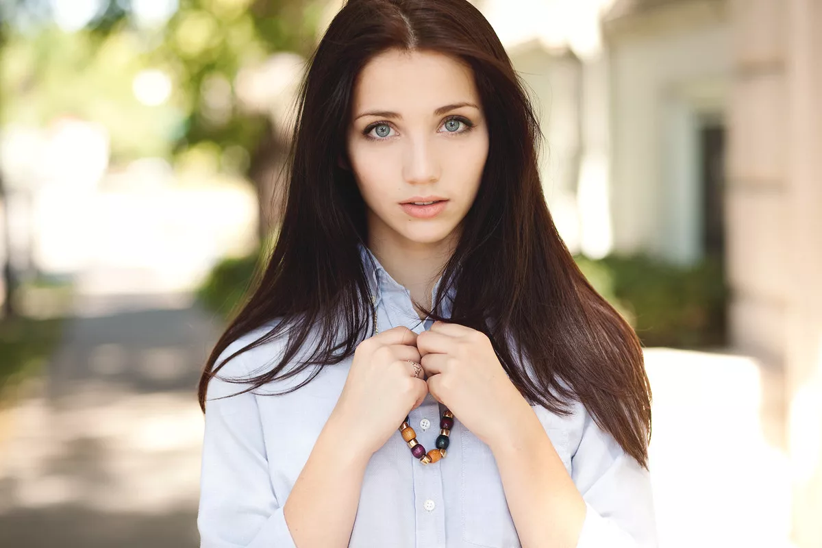 Emily Rudd posted by sagar9175