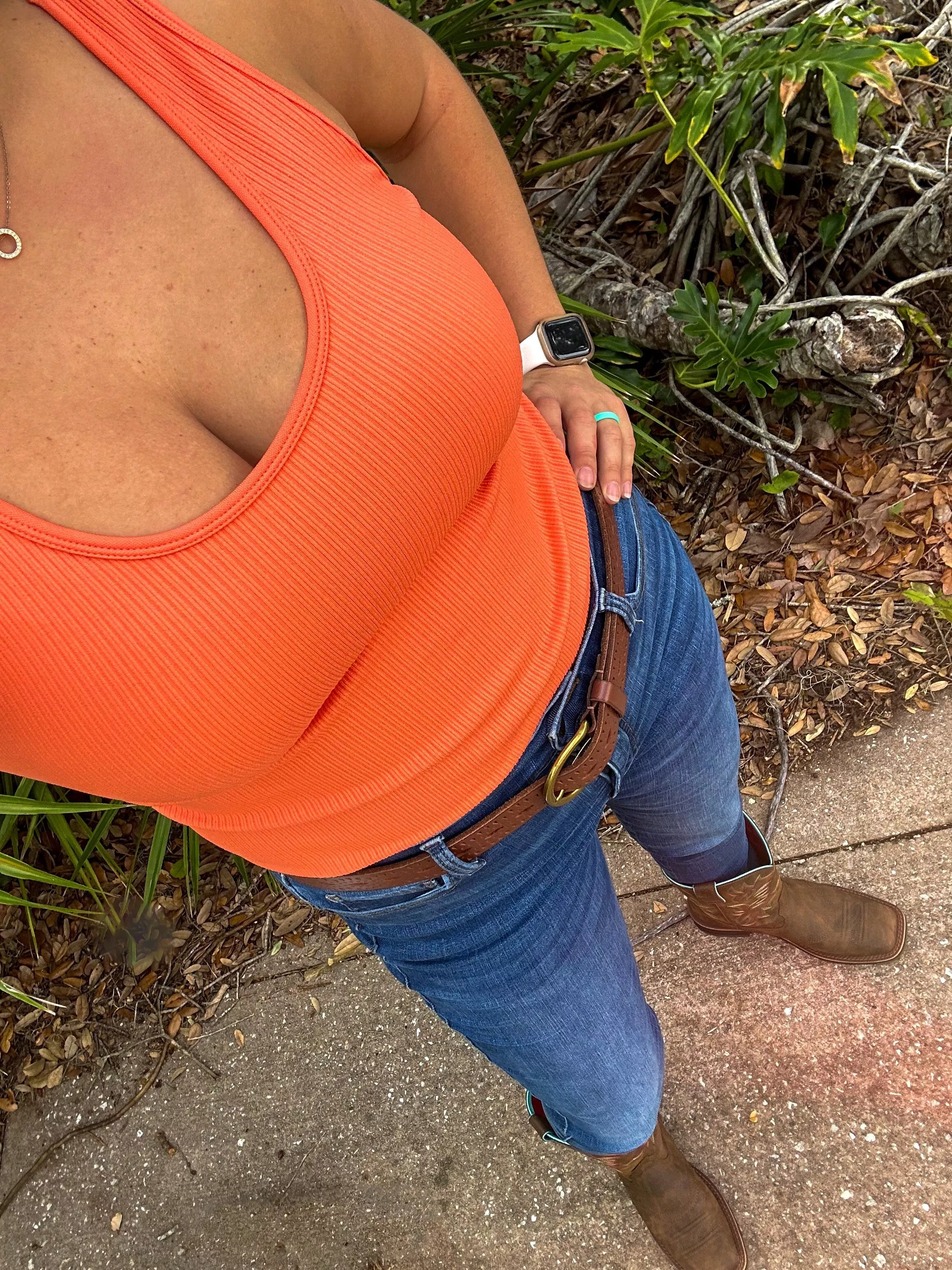 Here to save a cowboy [F] posted by teacher_anonymous69