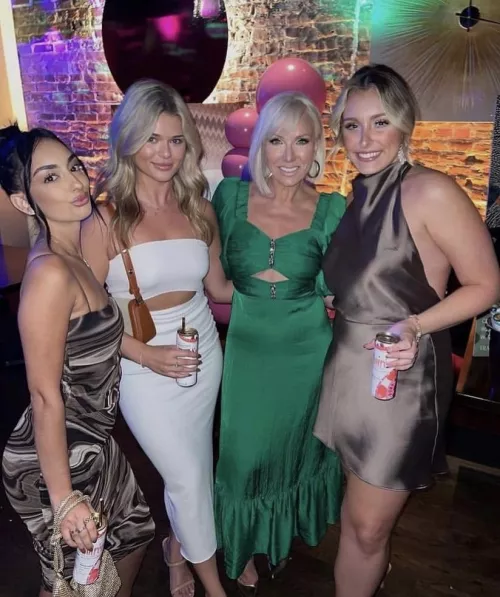 Hot n Sweet by caniblegit