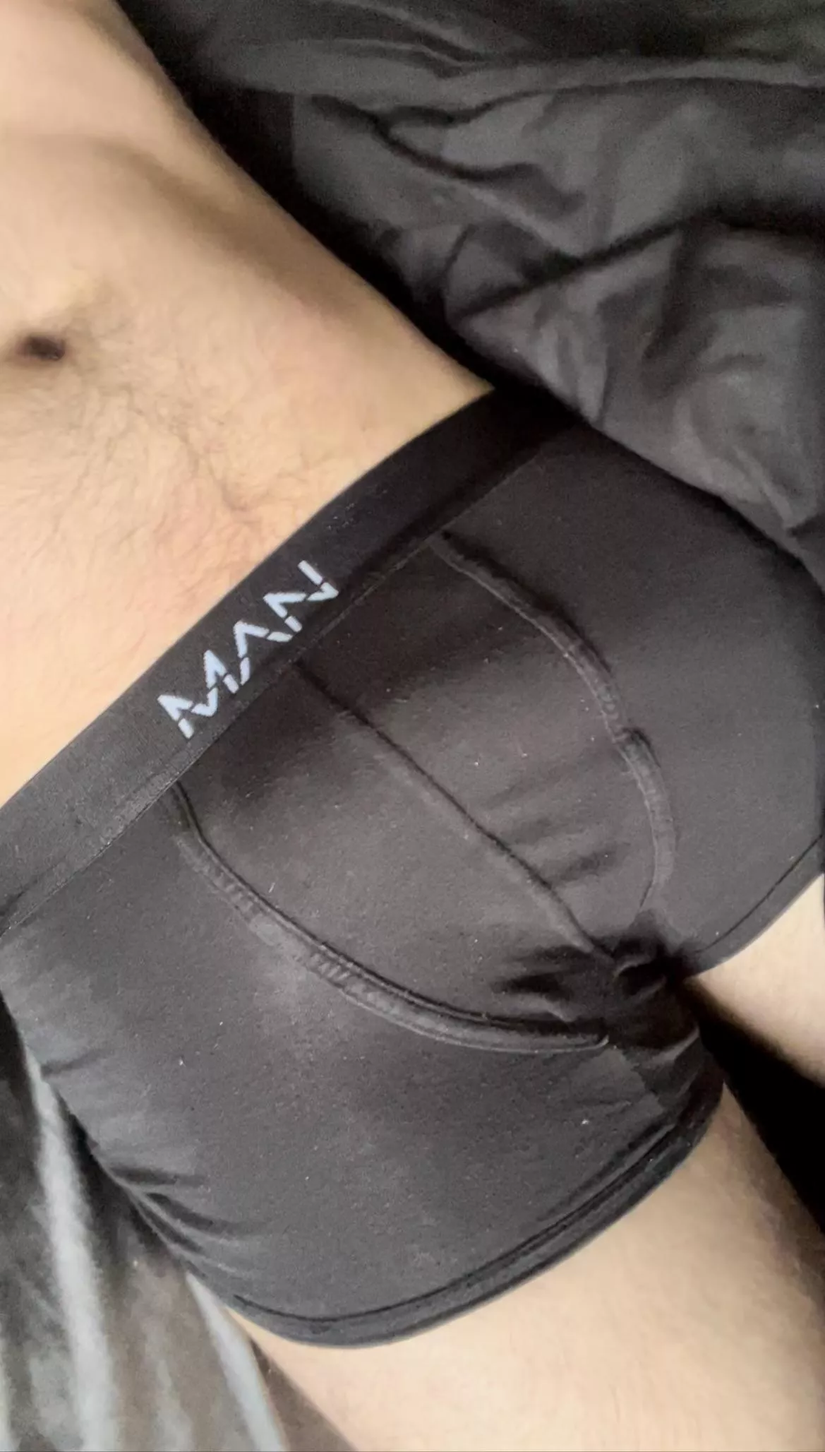 How’s it looking?😏 Dms open💦😈 posted by HungYoungAlpha-