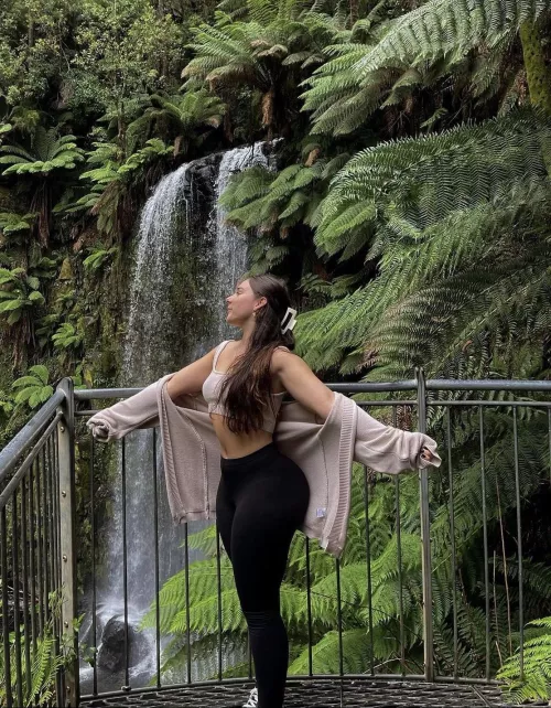 IUTR by pretty_jello