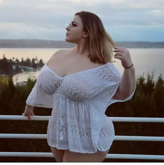 London Andrews posted by evenflow_2991