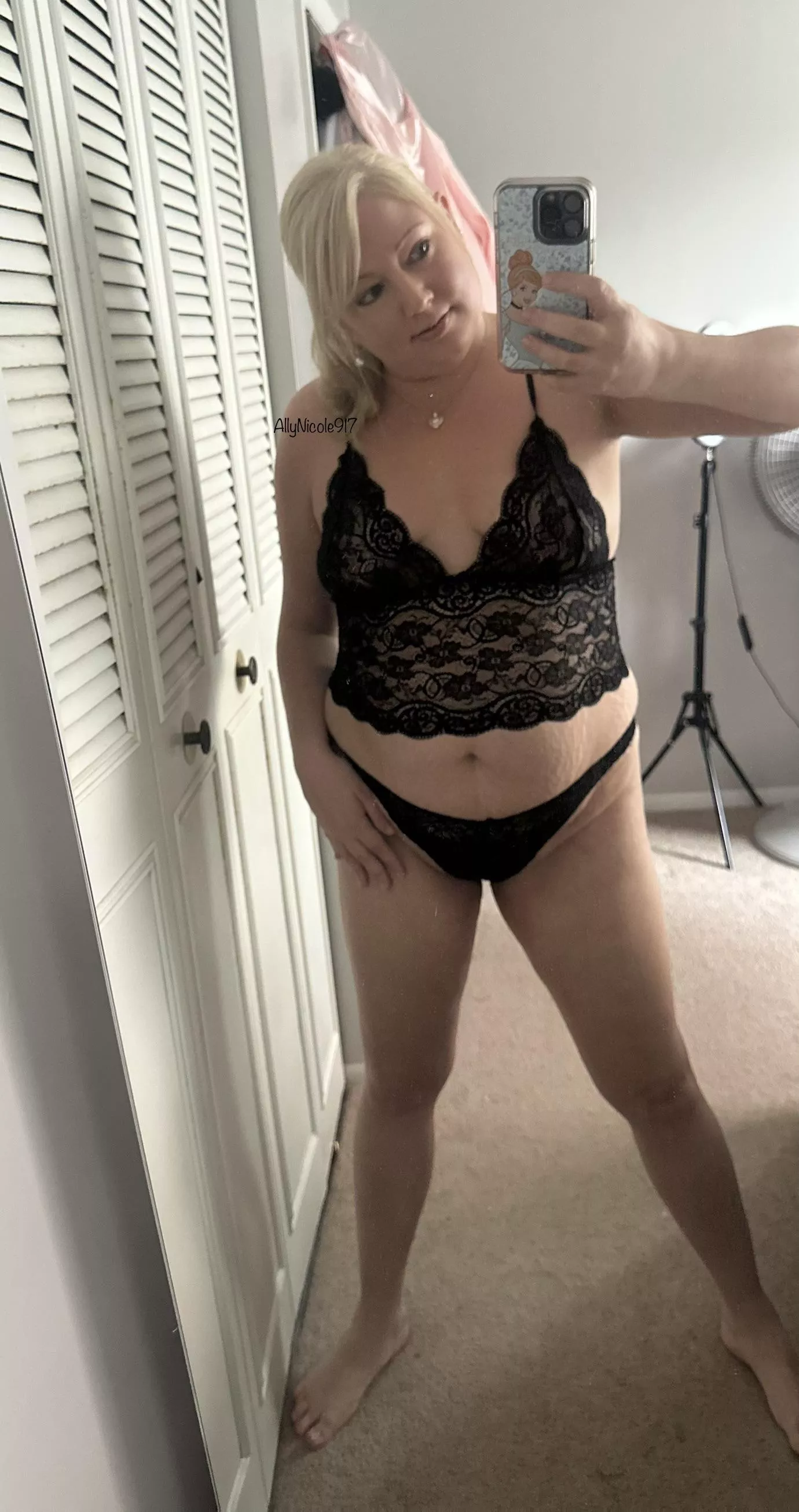 Mom body of two c-sections ❤️ posted by AllyNicole917