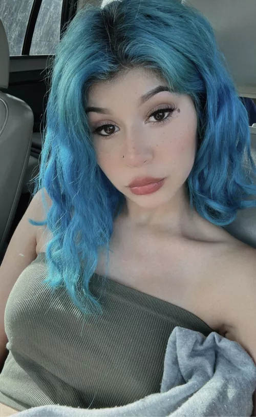 my best hair color 🩵🩵 by Ok_Willow_5535