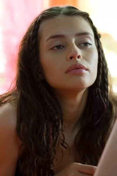 Spanish actress Ariadna Cabrol posted by cliptemnestra