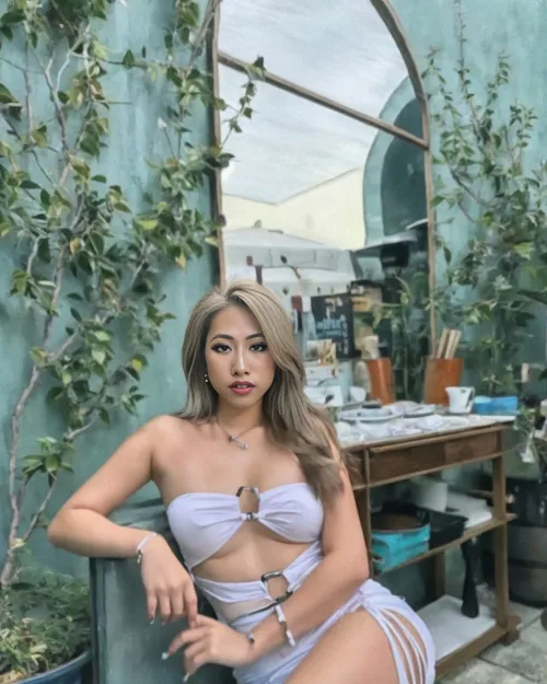 There's a naughty side to me you haven't seen yet. by adangaslv