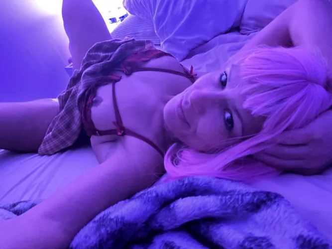 Do you like older milfs? Find me at @penny_s777 by PennyS777