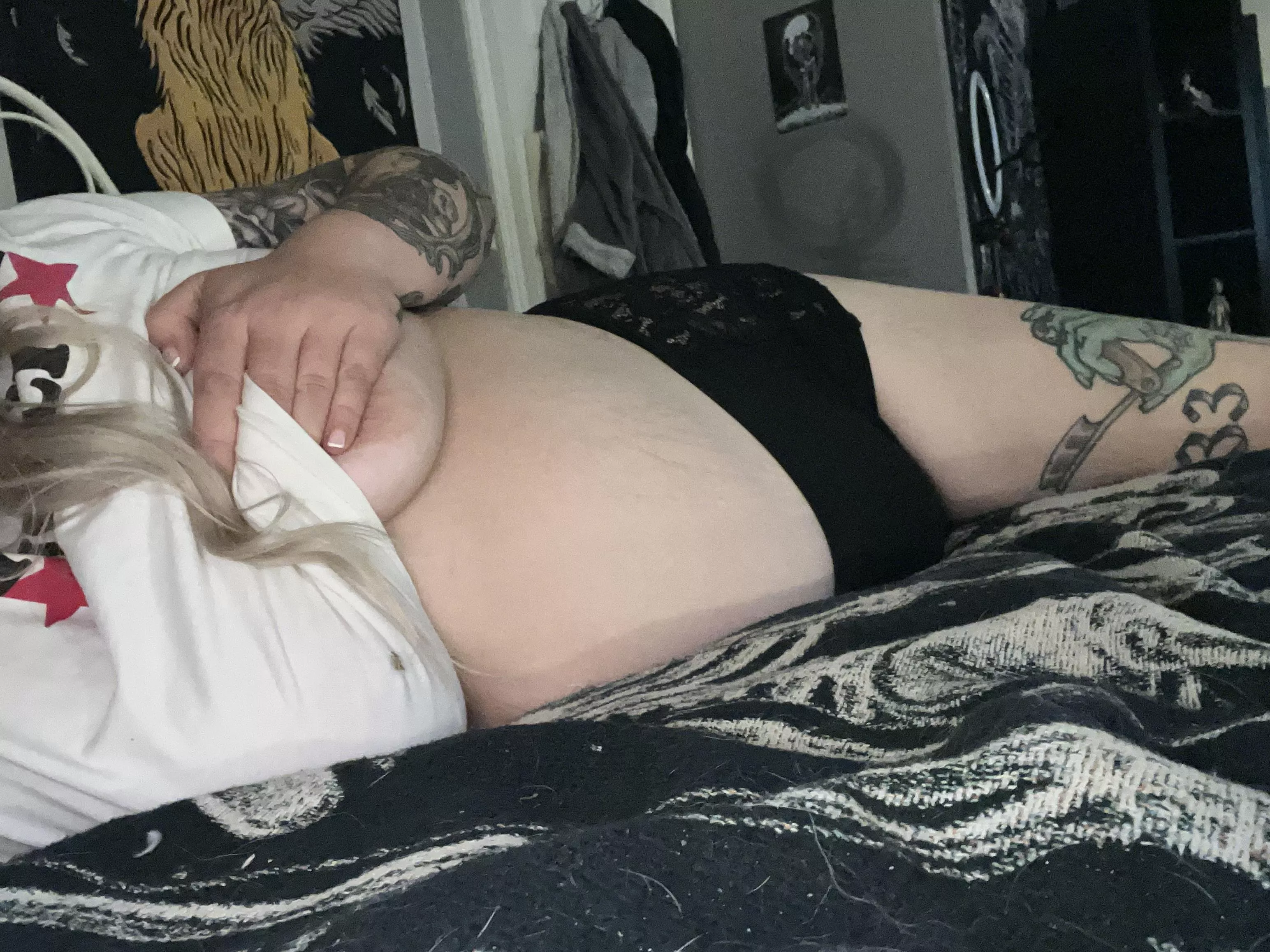 Feed me more by hand posted by evelynrose0031