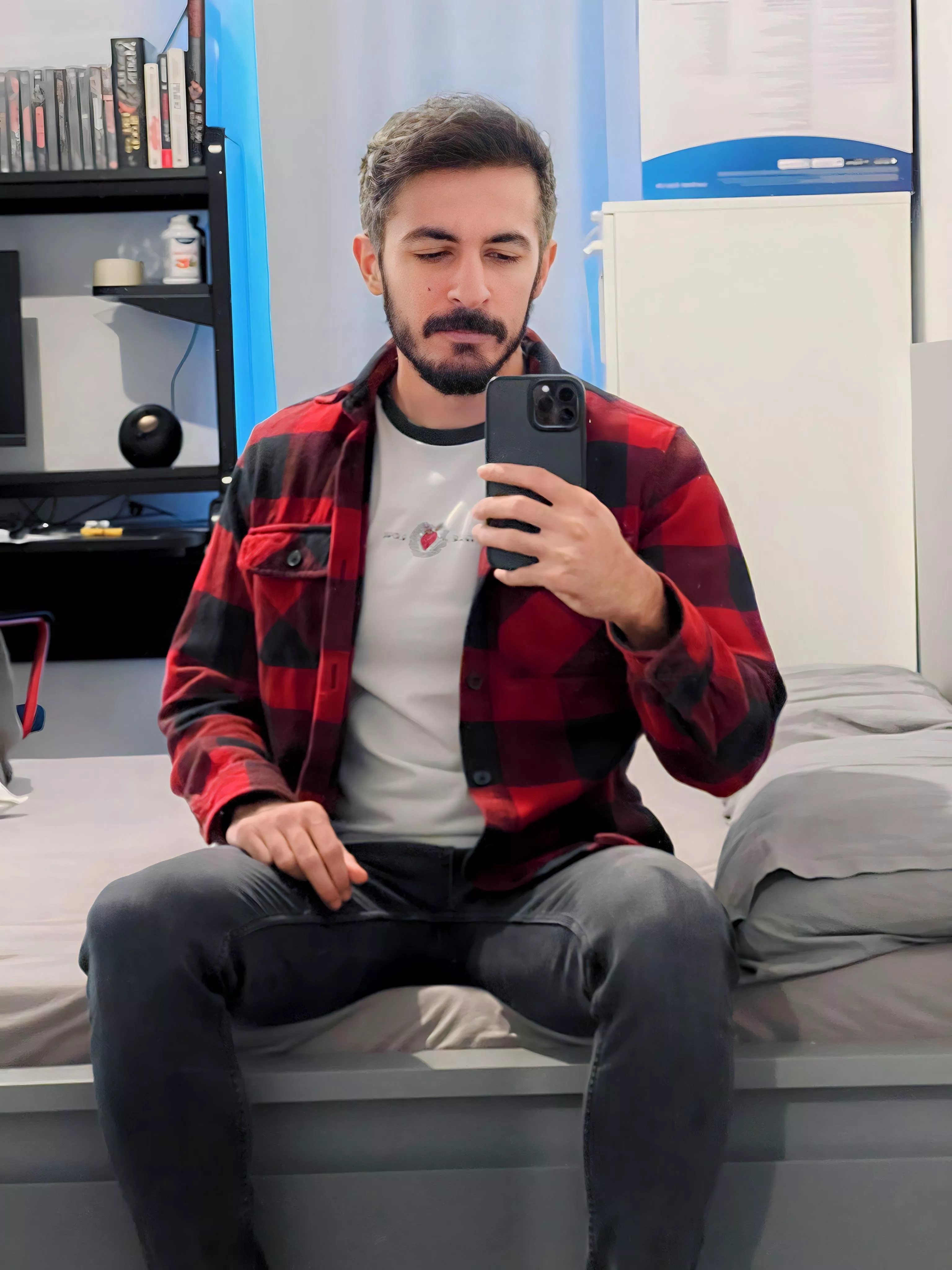 Feeling good today. ☺️🍀 posted by hakikigulyabani