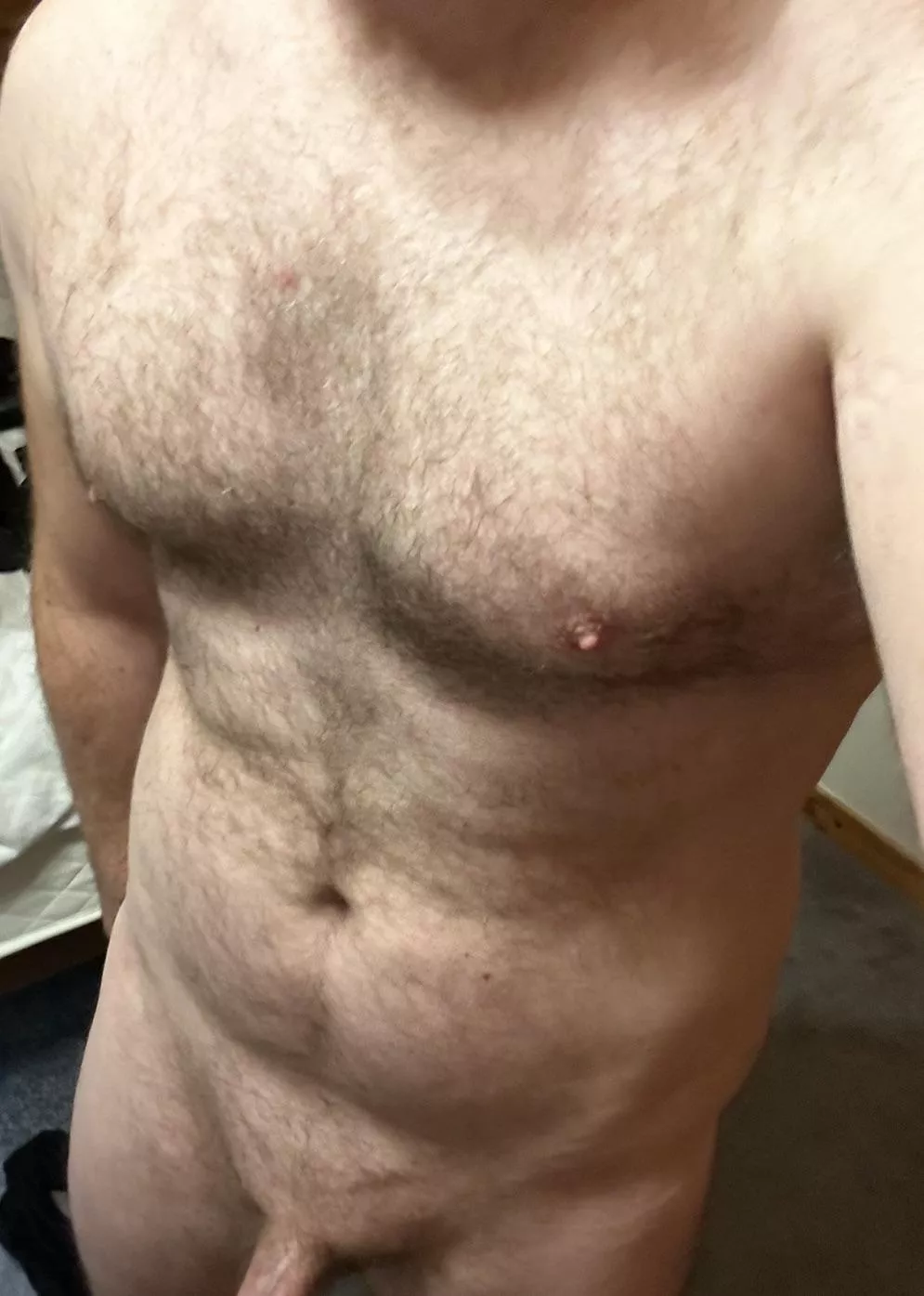 Feeling horny [40] posted by cryinglightning69