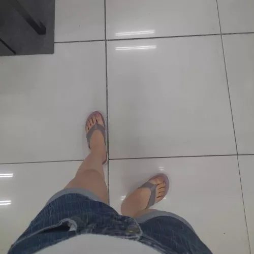 Flip flop lovers where you at? by mojoperson