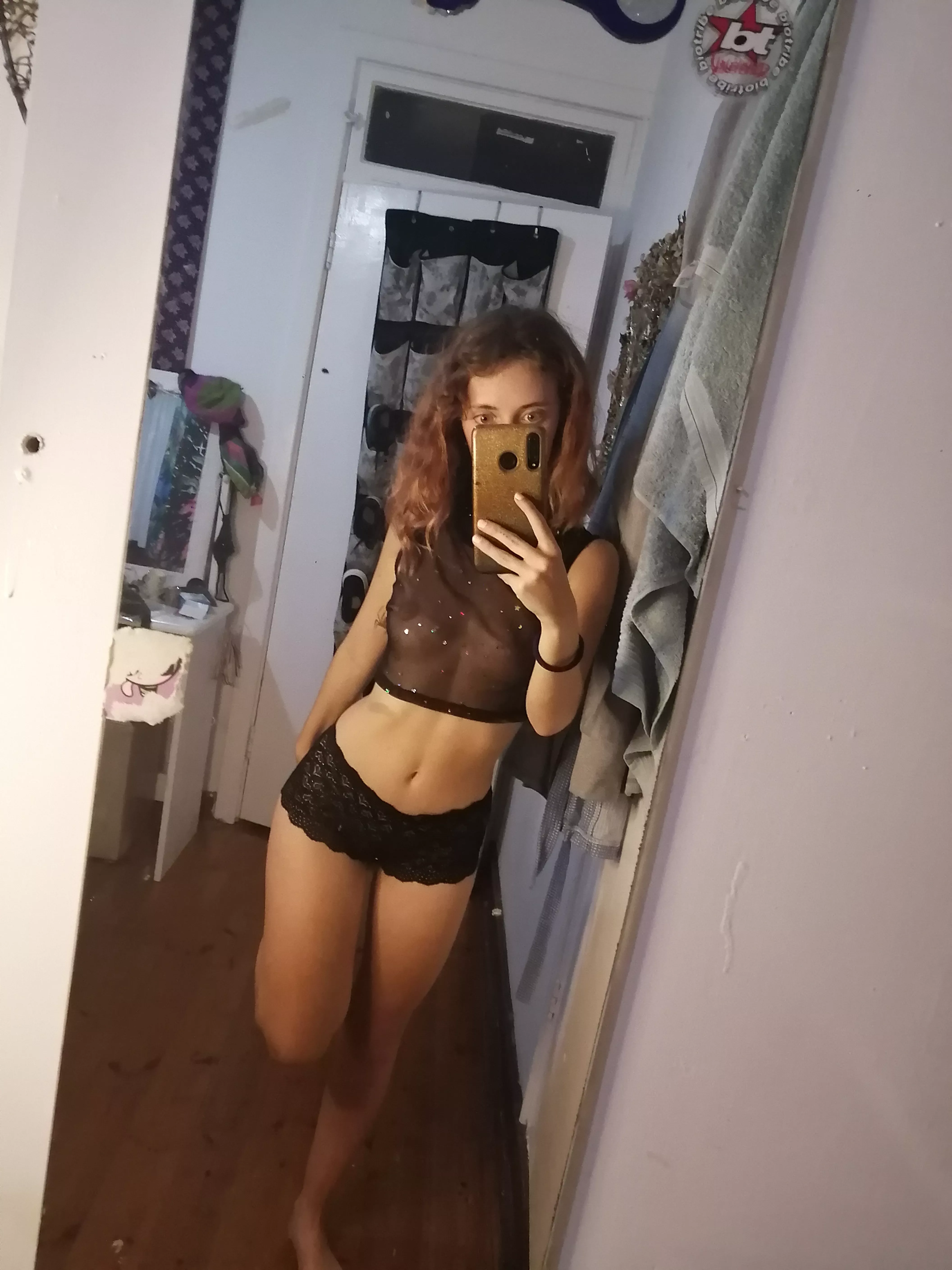 From my head to my cute long legs, I've got the whole package F18 posted by dewcarrot