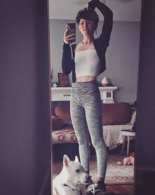 Hi🍃 by littlefoxharper