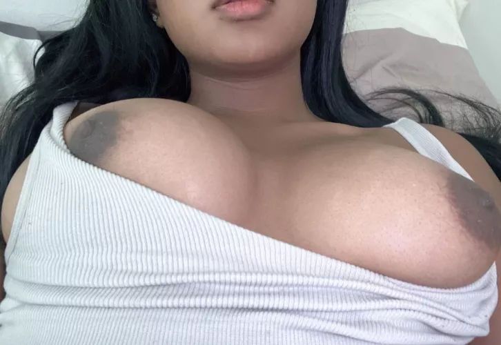 [Image] wanna taste them? by ccatalinadaraa