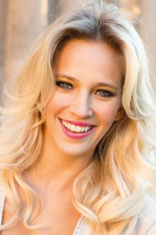 Luisana Lopilato by Outrageous-Pride-910